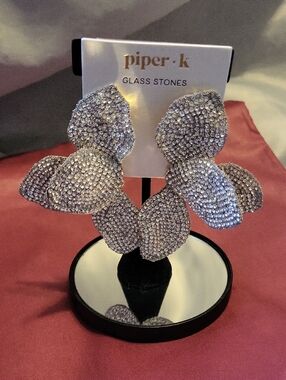 Piper K Silver Crystal Floral Petall Drop Earrings